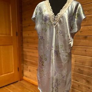 Beautiful satin with lace neckline floral sheep shirt from Secret Treasures.